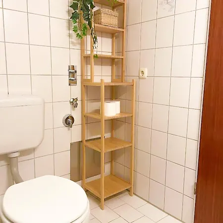 Nami - Robin - Helle Mitten In Der Stadt Appartamento Memmingen