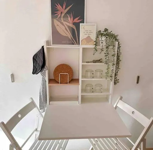 Nami - Robin - Helle Mitten In Der Stadt アパート *