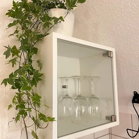 Nami - Robin - Helle Mitten In Der Stadt * Memmingen