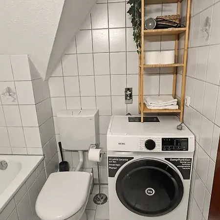 Nami - Robin - Helle Mitten In Der Stadt Memmingen