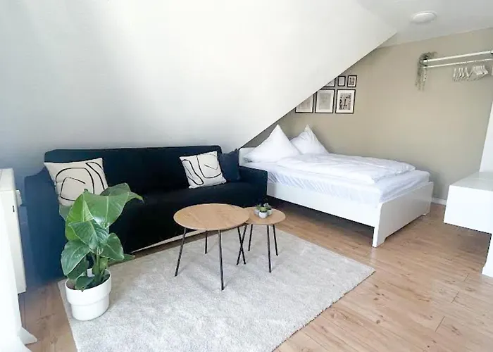 Nami - Robin - Helle Mitten In Der Stadt Apartamento